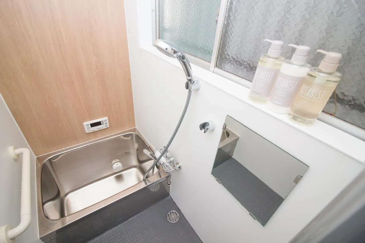 Zest Amazing Apartment Osaka 0*,